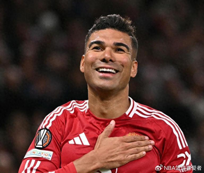九游APP中心-年薪1800万镑！西媒曝C罗招揽卡塞米罗，迈阿密报价有望联手梅西|曼联|克里斯蒂亚诺·罗纳尔多|欧洲|莱昂内尔·梅西|美职_新浪体育_新浪新闻
